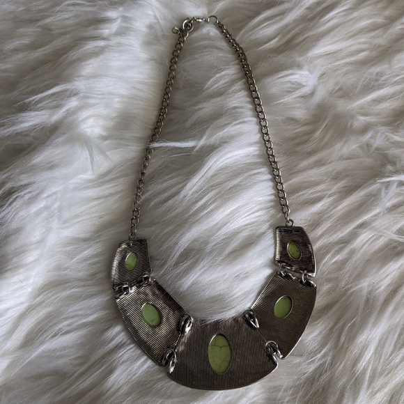 2 for 1 Beautiful Necklaces - Picture 4 of 15